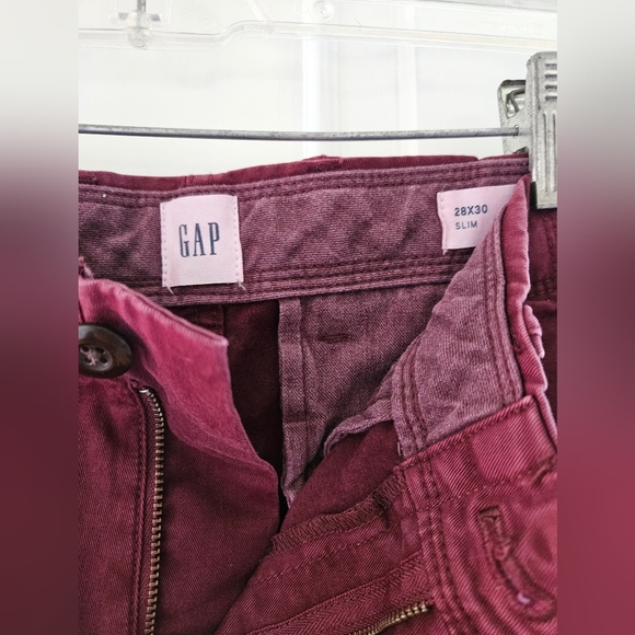 GAP, Maroon Pant, size 28x30 slim - Picture 3 of 4